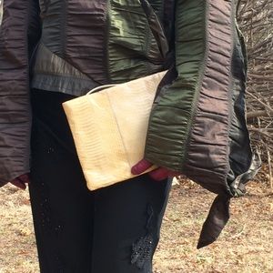 vintage cream snakeskin clutch